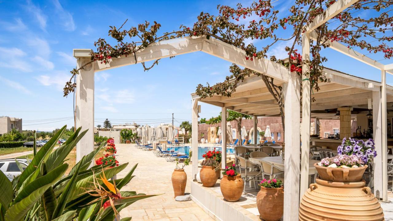 Golden Bay Hotel Apartments Malia  Bagian luar foto