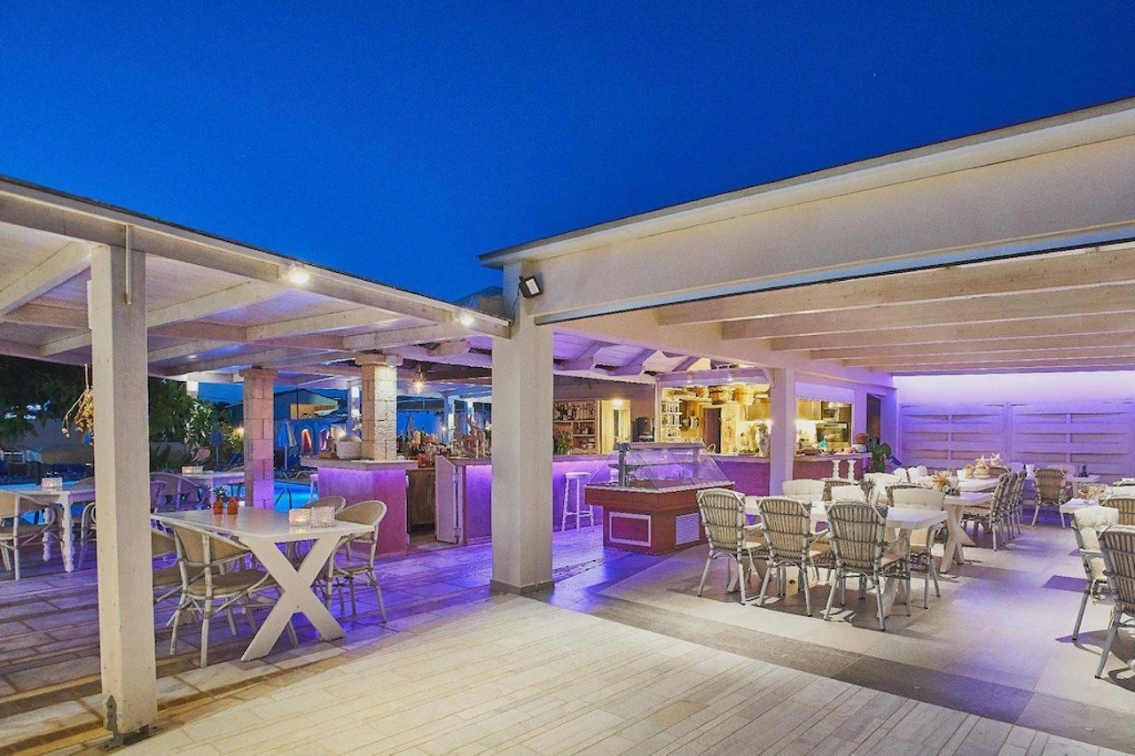 Golden Bay Hotel Apartments Malia  Bagian luar foto