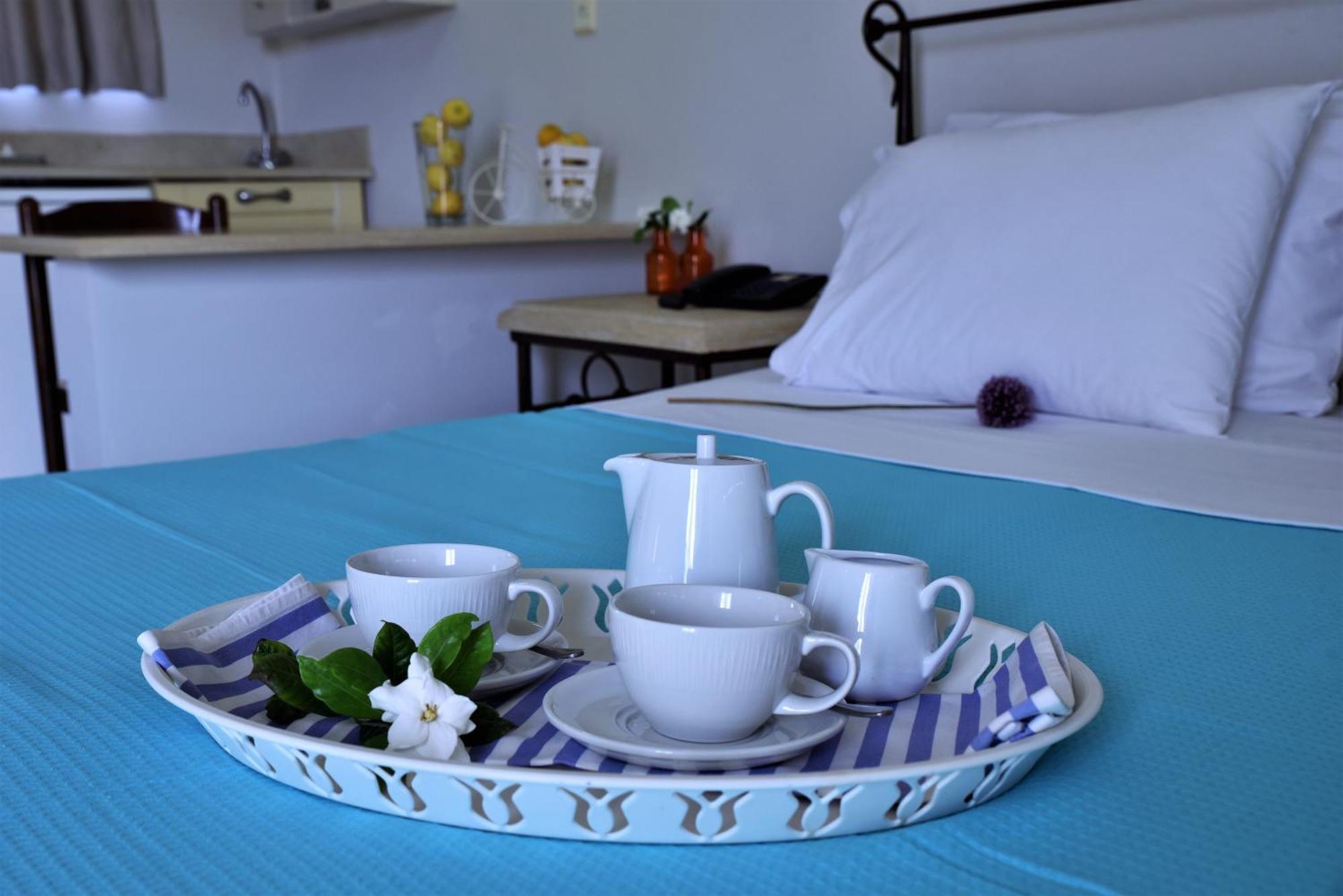 Golden Bay Hotel Apartments Malia  Ruang foto