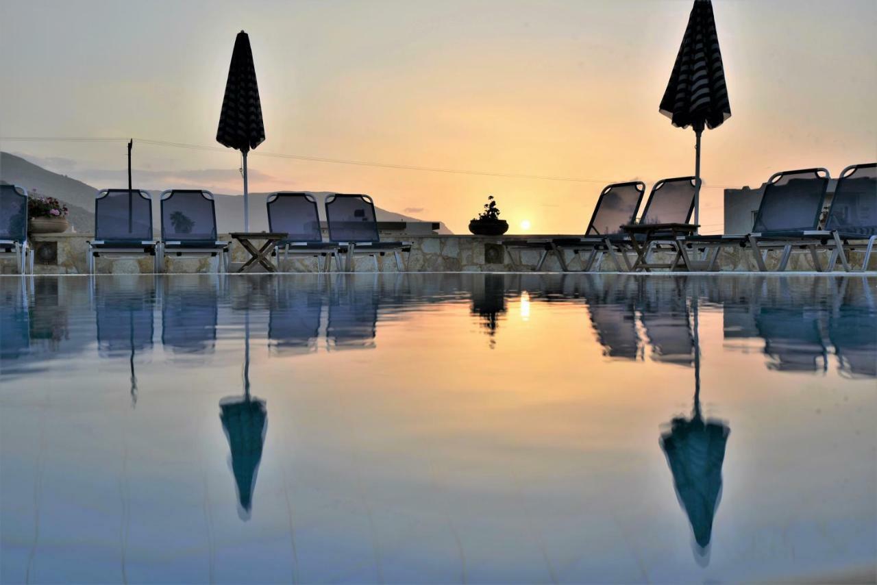 Golden Bay Hotel Apartments Malia  Bagian luar foto