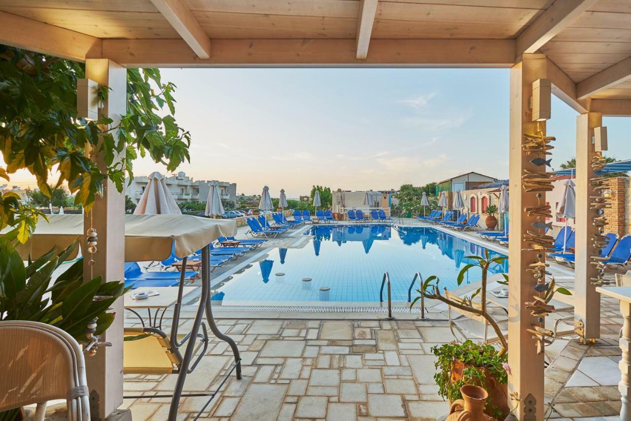 Golden Bay Hotel Apartments Malia  Bagian luar foto